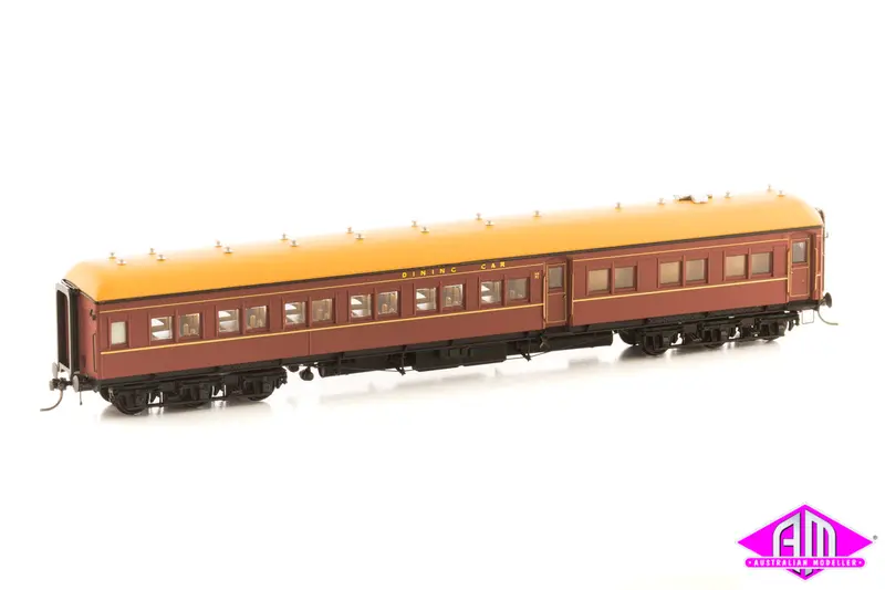 12 Wheel Passenger Car - Dining Car - Indian Red - Ab 91 Weathered 1