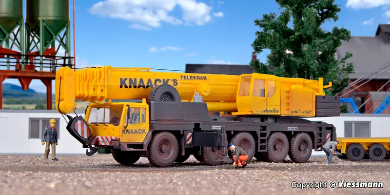 13002 - Liebherr Ltm 1160/2 Mobile Crane (Ho Scale) 1