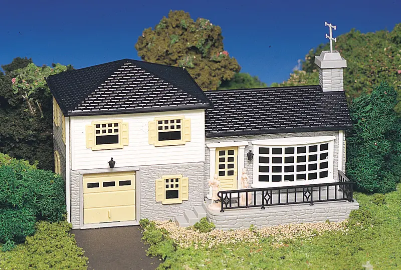 160-45213 - Split-Level House Kit (Ho Scale) 1