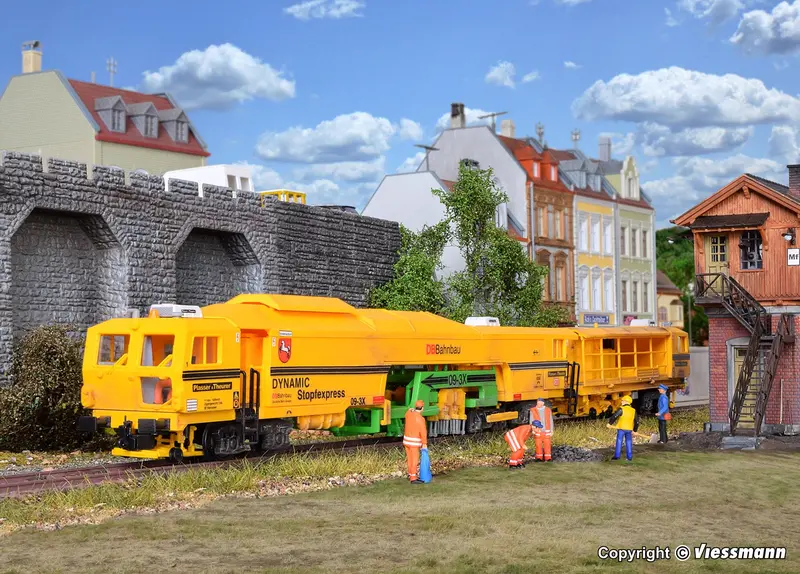 16090 - Dynamic Tamping Machine 09-3X (Ho Scale) 1