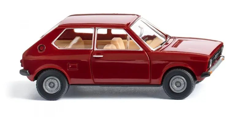 17003697 - Audi 50 - Maroon (Ho Scale) 1