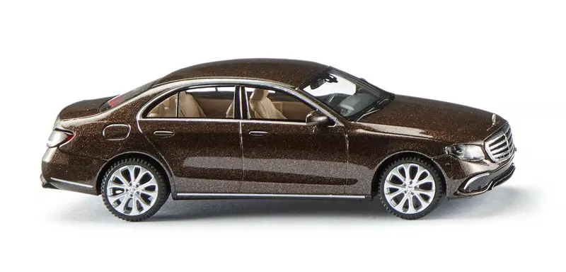 17022703 - Mercedes Benz E-Class W 213 - Exclusive Brown (Ho Scale) 1
