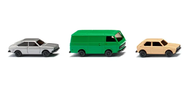 17091504 - Two Cars And A Box Van (N Scale) 1