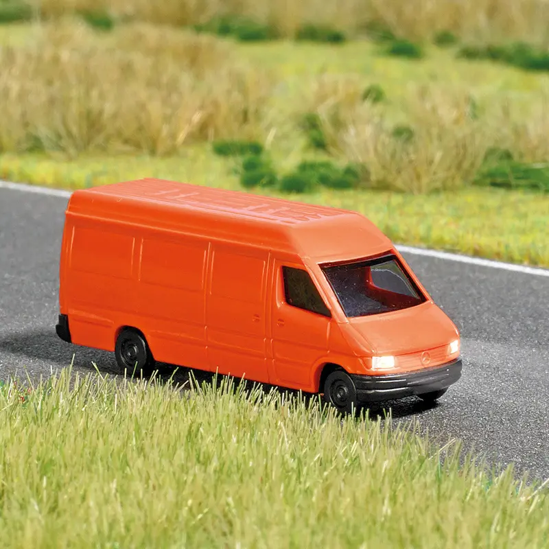 189-5690 - Mercedes Benz Sprinter Van - With Lights (N Scale) 1
