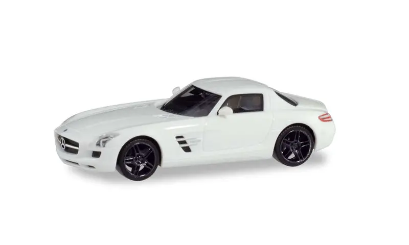 326-420501 - Mercedes Sls Amg - White (Ho Scale) 1