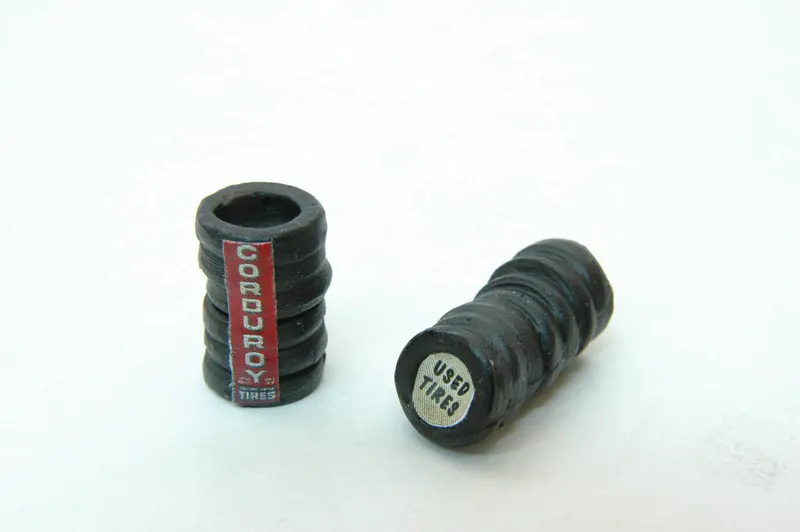 361-442 - Tire Stacks - 2Pc (Ho Scale) 1