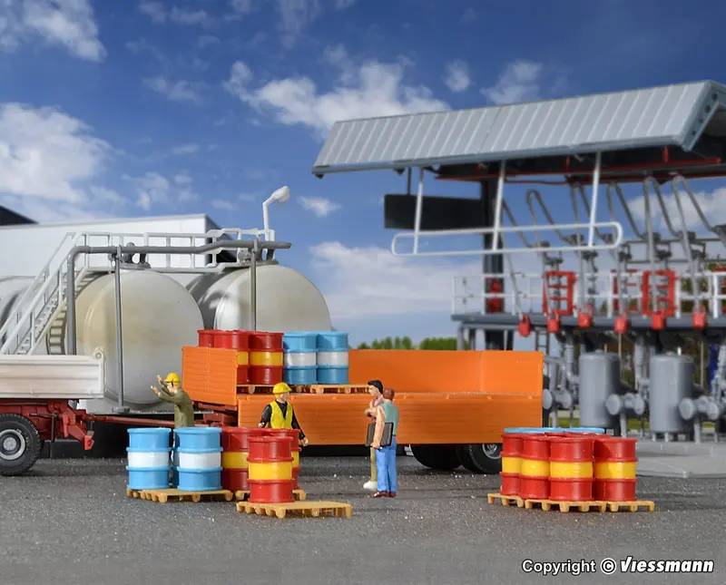 37386 - Oil Drums Kit - 32Pc (N Scale) 1
