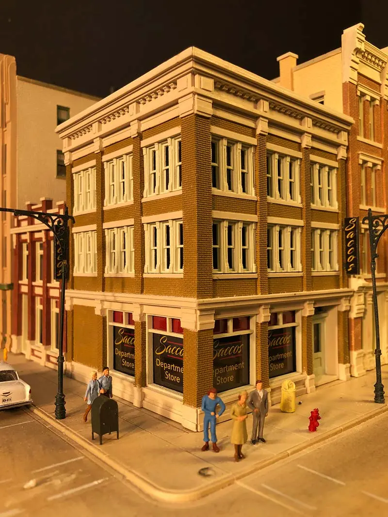 396-36 - Saccos Department Store (Ho Scale) 1