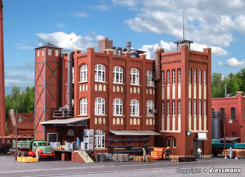 39814 - Factory Building Kit (Ho Scale) 1