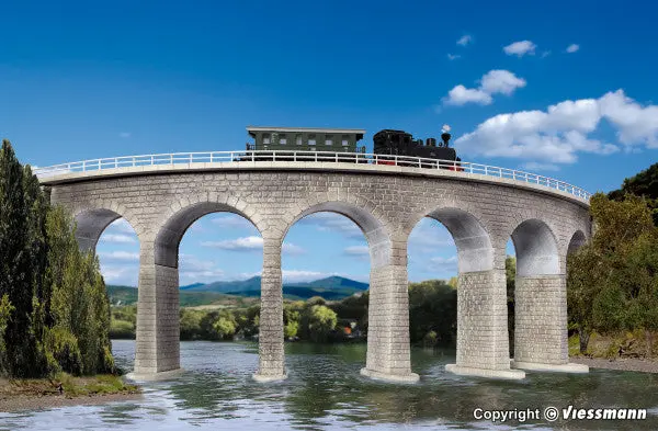 405-37665 - Albula Curved Viaduct With Ice Breaking Foundations (N Scale) 1