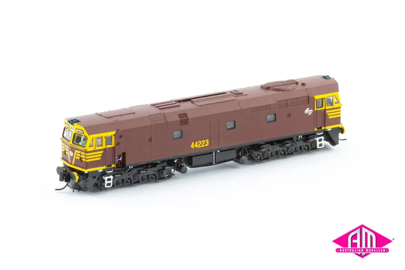 442 Class Locomotive 44223 Indian Red With White L7 & No Yellow Stripe (N442-4) N-Scale 1