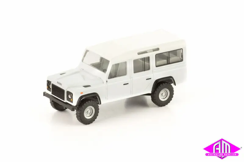 50300 - Land Rover Defender 1983 (Ho Scale) 1