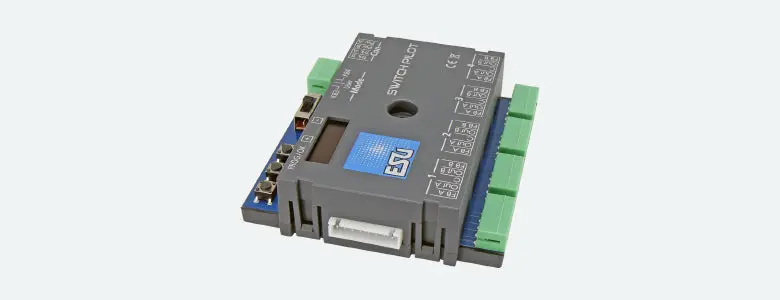 51830 - Switchpilot 3 - Accessory Decoder For 4 Twin Coils Magnetic - 2 X Servo - Dcc/Mm - 1A 1