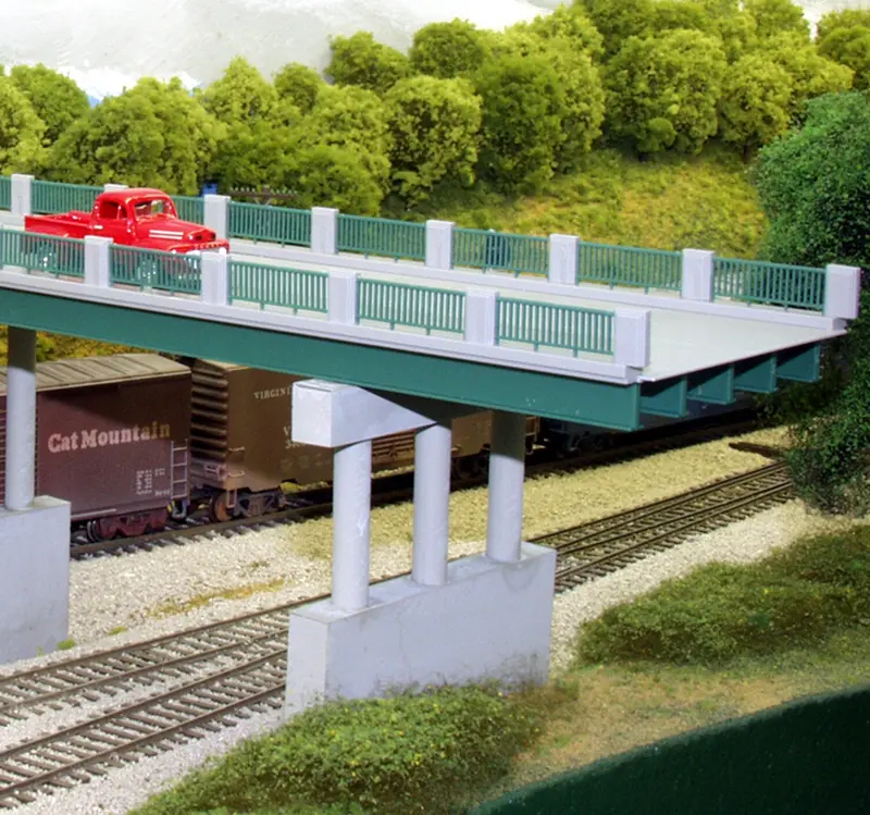 628-0122 - Wrought Iron Highway Overpass Kit With Pier (Ho Scale) 1