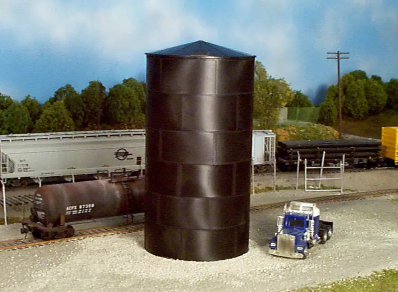 628-0504 - 43' Peaked Top Tank Kit (Ho Scale) 1