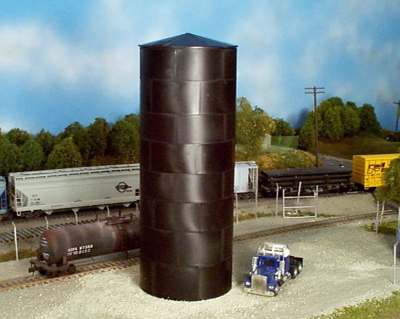 628-0505 - 60' Peaked Top Tank Kit (Ho Scale) 1