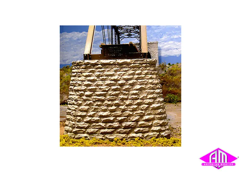 8431 - Single Track Bridge Pier Rectangular - Cut Stone (Ho Scale) 1