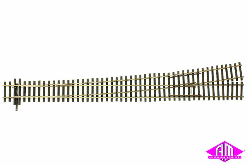 85327 - Left Hand Point - Code 83 - R 2200 - 7/9.4 Deg - Ew5 - 1:6 (Ho Scale) 1