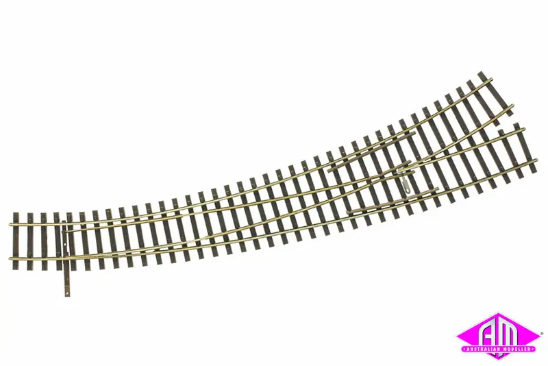 85334 - Left Hand Curved Point - Code 83 - R 377/543Mm - 9/12 Deg (Ho Scale) 1
