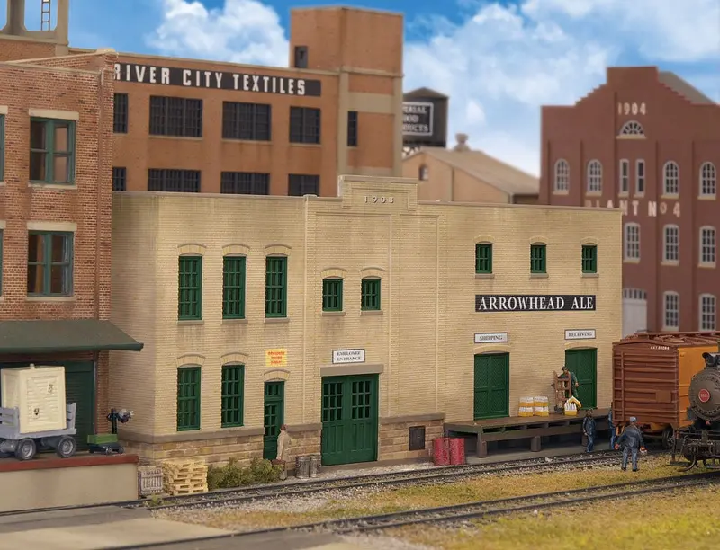 933-3193 - Arrowhead Ale Background Building Kit (Ho Scale) 1