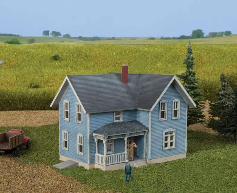 933-3890 - Lancaster Farm House Kit (N Scale) 1