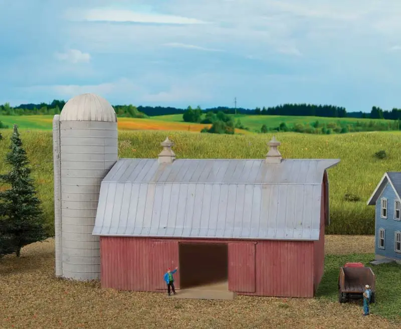 933-3892 - Meadowhead Barn And Silo Kit (N Scale) 1