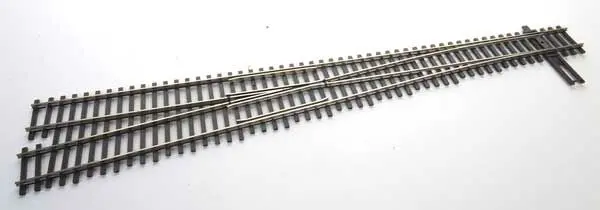 948-83019 - Number 8 Turnout - Left Hand - Nickel Silver - Dcc Friendly (Code 83) (Ho Scale) 1