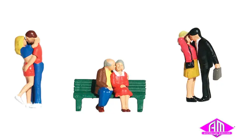 A1833 - Scenic Accents - Lovers (Ho Scale) 1