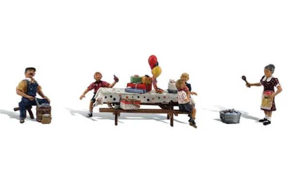A1935 - Backyard Birthday (Ho Scale) 1