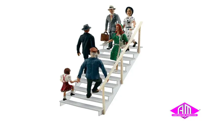 A1954 - Scenic Accents - Taking The Stairs (Ho Scale) 1