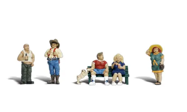A2728 - Full Figured Folks (O Scale) 1