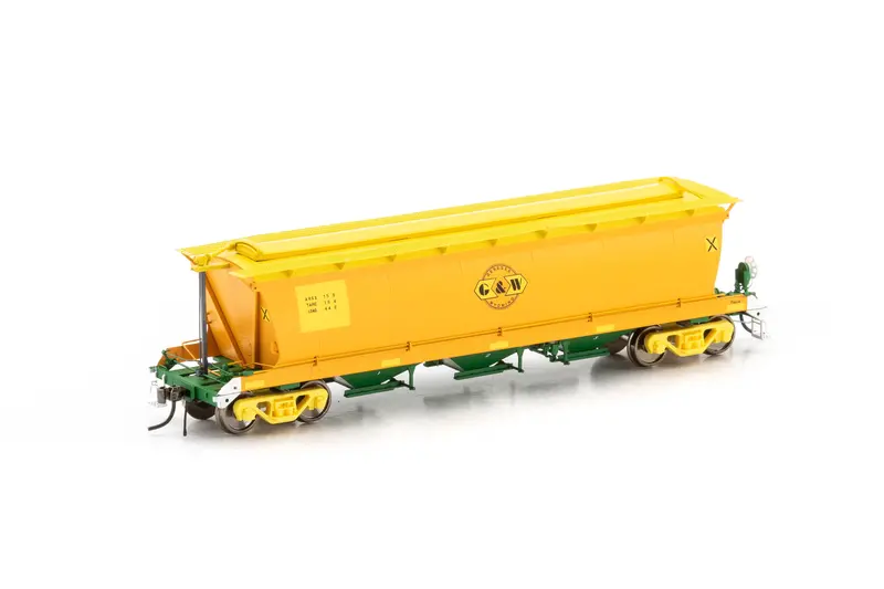 Ahgx Grain Hopper, Gwa Orange/Green/Yellow With Ground Operated Lids, 4 Car Pack Sgh-16 1