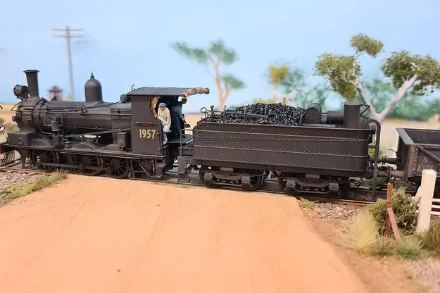 Aim-D31-87 - Nswgr Driver Z19 Class - Cutaway Cab (Ho Scale) 1