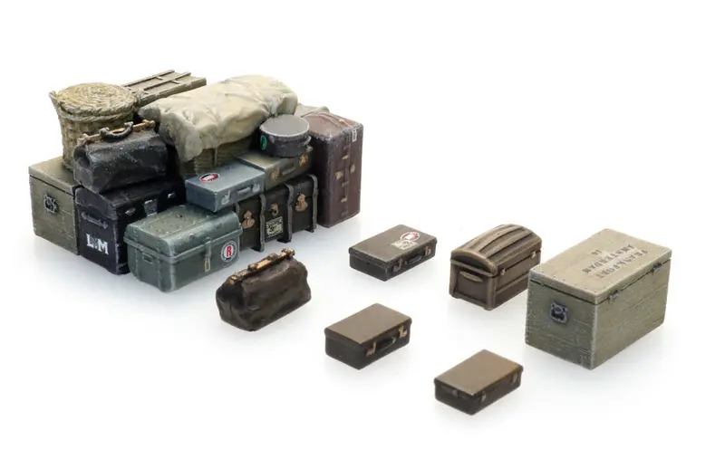 Artitec - Cabin Trunks And Luggage (Ho Scale) 1