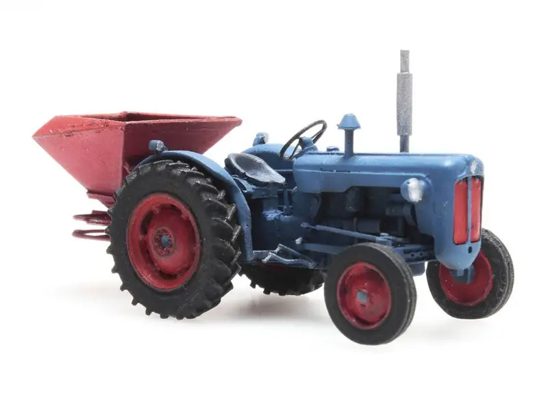 Artitec - Fordson Tractor With Broadcast Spreader (Ho Scale) 1