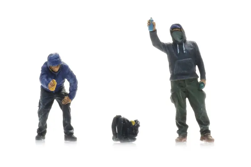 Artitec - Graffiti Vandals (Ho Scale) 1