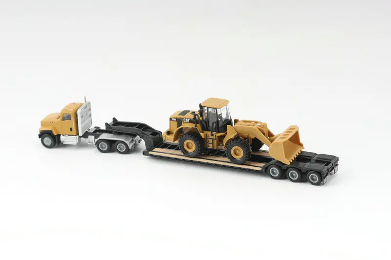 Cat Ct681 Day Cab Tractor With Lowboy Trailer Cat 950G Wheel Loader(Ho Scale) 1