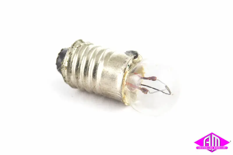 Cda-1524 Screw In Bulb E5.5Mm Clear 1