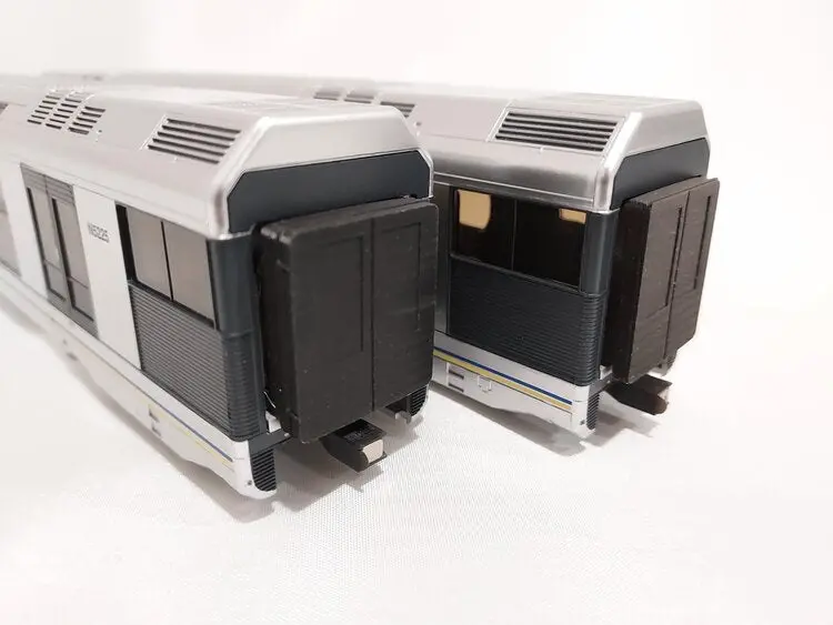 Cpmtan001 - Magnetic Inter-Car Close Couplers And Gangways For Auscision Tangara (Ho Scale) 1