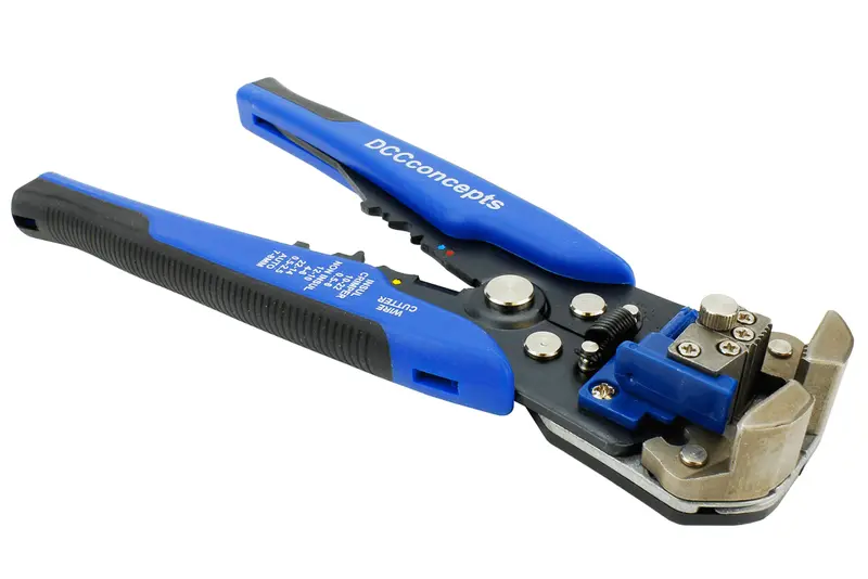 Dcc Concepts Dct-Bws - High Quality Power Bus Strippers 1