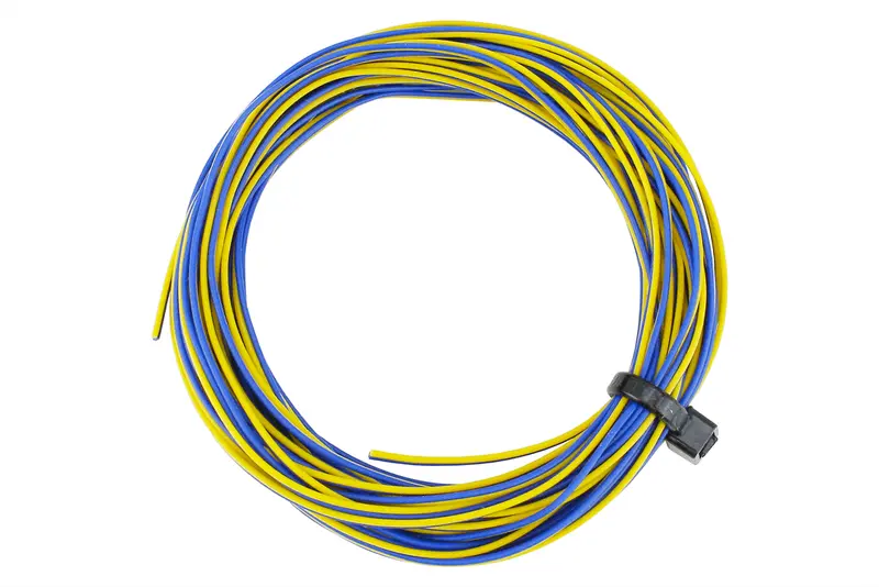 Dcc Concepts Dcw-32Ybt - Twin Decoder Wire - Stranded - Yellow/Blue - 6M 1