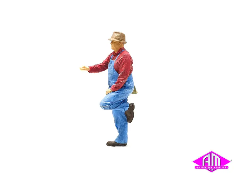 Driver 30T Class Kneeling Hand On Regulator (7Mm Scale) 1