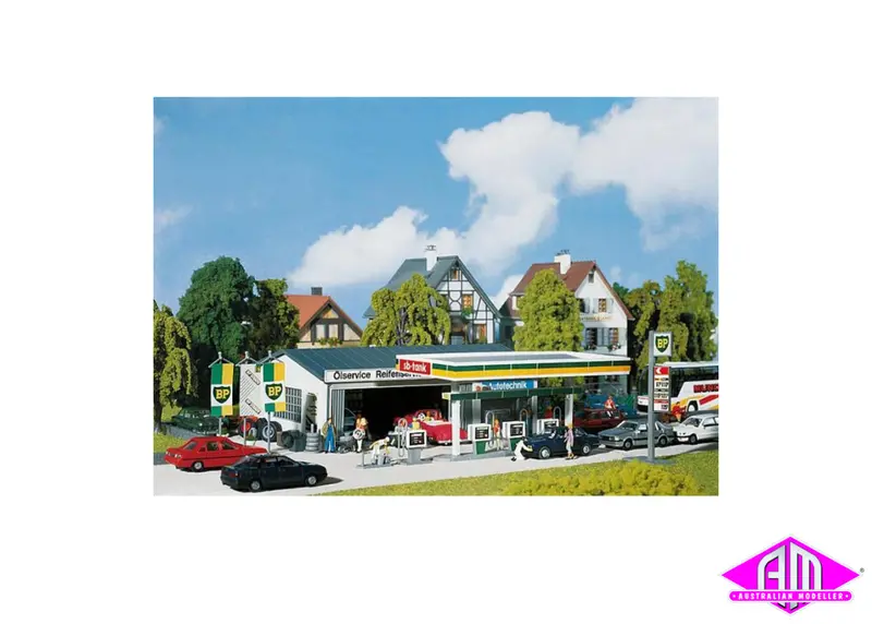 Faller - Fal-130345 - Bp Petrol Station With Service Bay (Ho Scale) 1