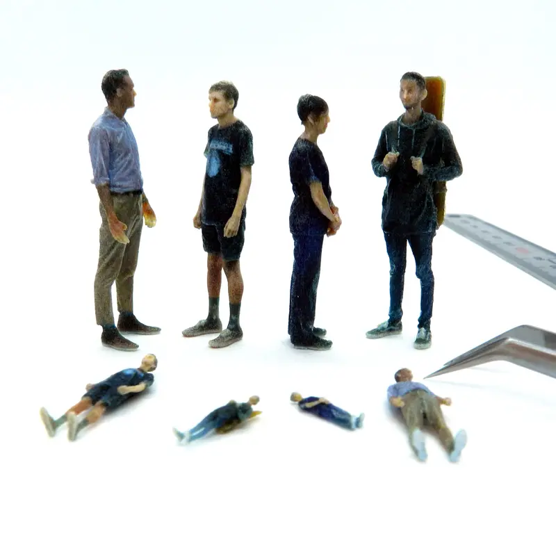 Figures - We3d-Mp3 - Mixed People 3 (O Scale) 1