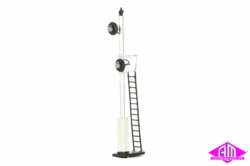 Hma - 3 Colour 2 Target Searchlight Signal Ho 1