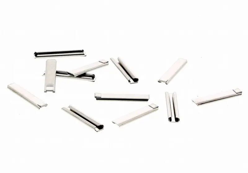 Hornby - R910 - Fishplates - 12Pc (Ho Scale) 1
