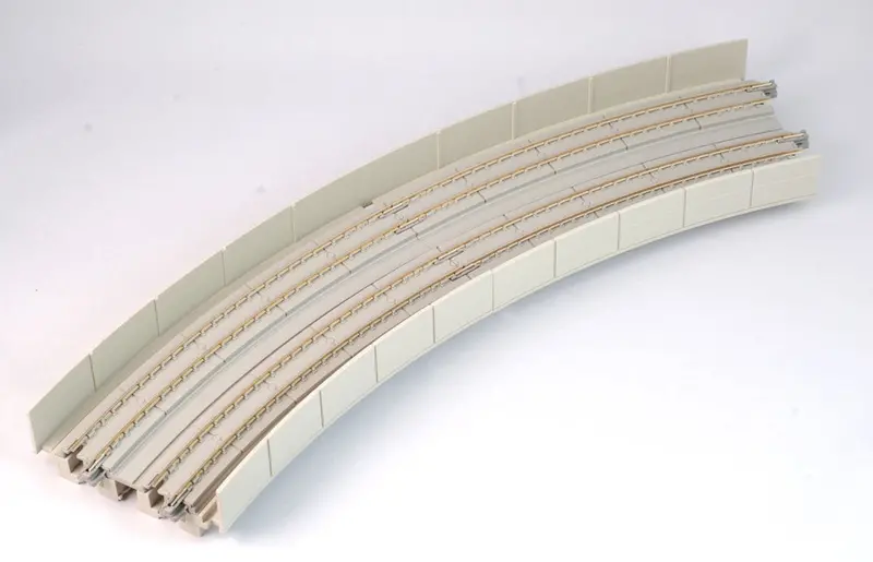 Ka20-545 - Double Track Viaduct - Superelevated Easement Curve - 414/381Mm Radius (N Scale) 1