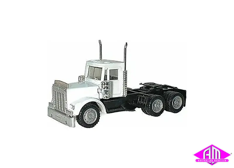 Kenworth W-900 3-Axle Conventional Truck - White (Ho Scale) 1