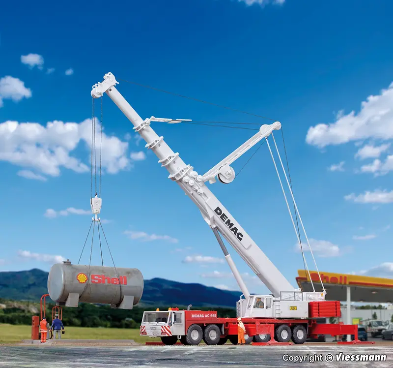 Kibri - 13021 - Demag Mobile Crane Ac 665 Kit (Ho Scale) 1
