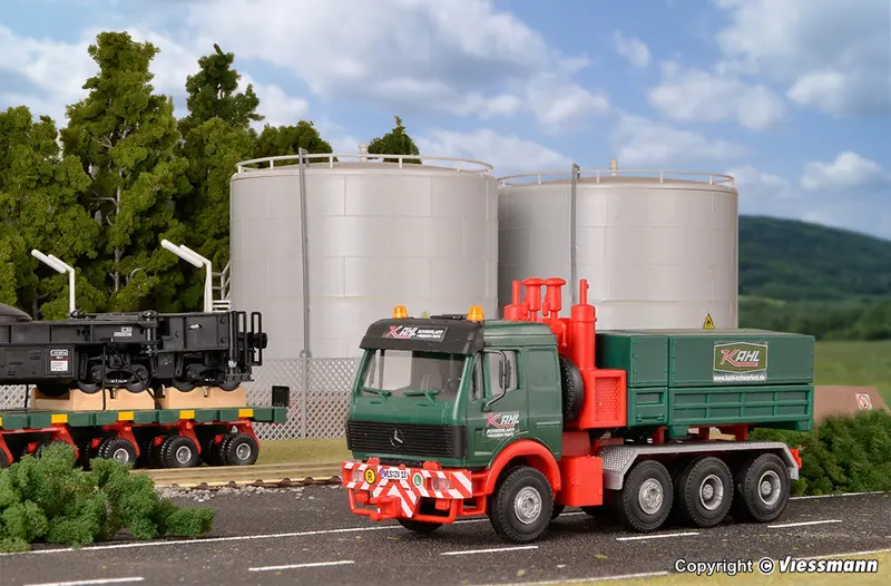 Kibri - 13513 - Mb 4-Axle Heavy-Duty Tractor Kahl Kit (Ho Scale) 1